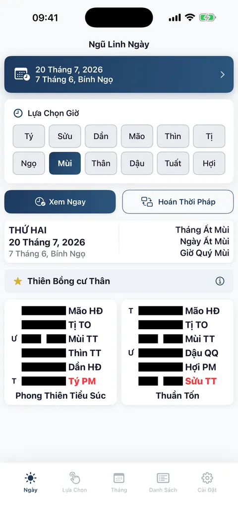 Màn hình Ngũ Linh Ngày hiển thị lịch dương - lịch âm, lưới chọn 12 giờ địa chi và hai quẻ Phong Thiên Tiểu Súc, Thuần Tốn.